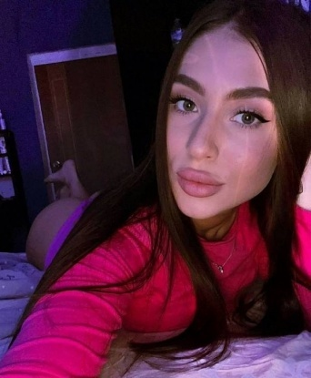 Полина, 22